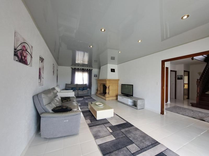 Maison - 136 m² - 6 pièces