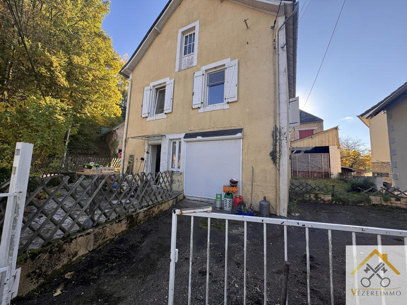 Maison - 122 m² - 4 pièces