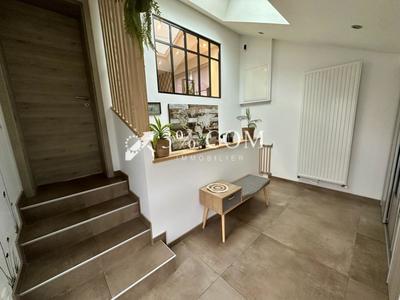 Maison - 125 m² - 6 pièces