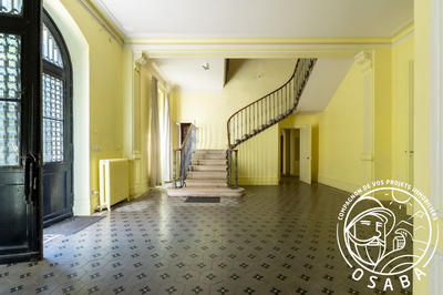 Château - 640 m² - 24 pièces