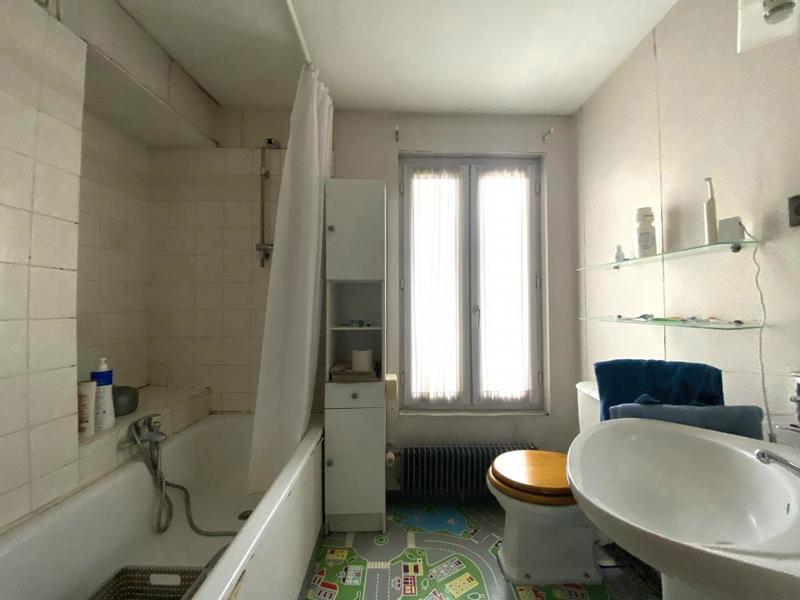 Maison ancienne - 408 m² - 16 pièces