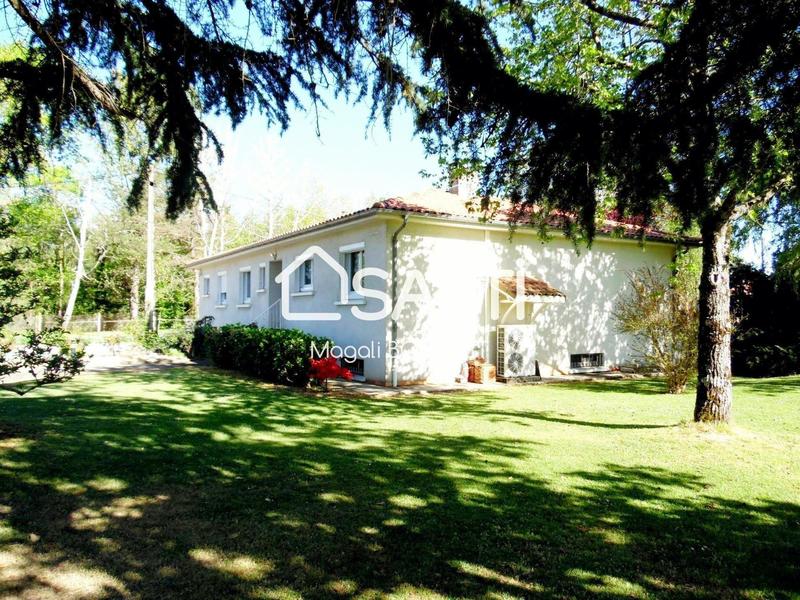 Maison - 168 m² - 6 pièces