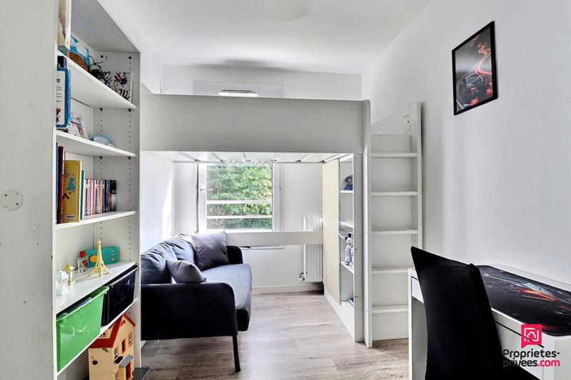 Maison - 90 m² - 5 pièces