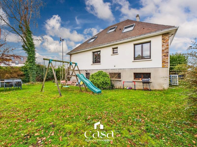 Maison - 170 m² - 6 pièces