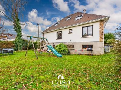 Maison - 170 m² - 6 pièces