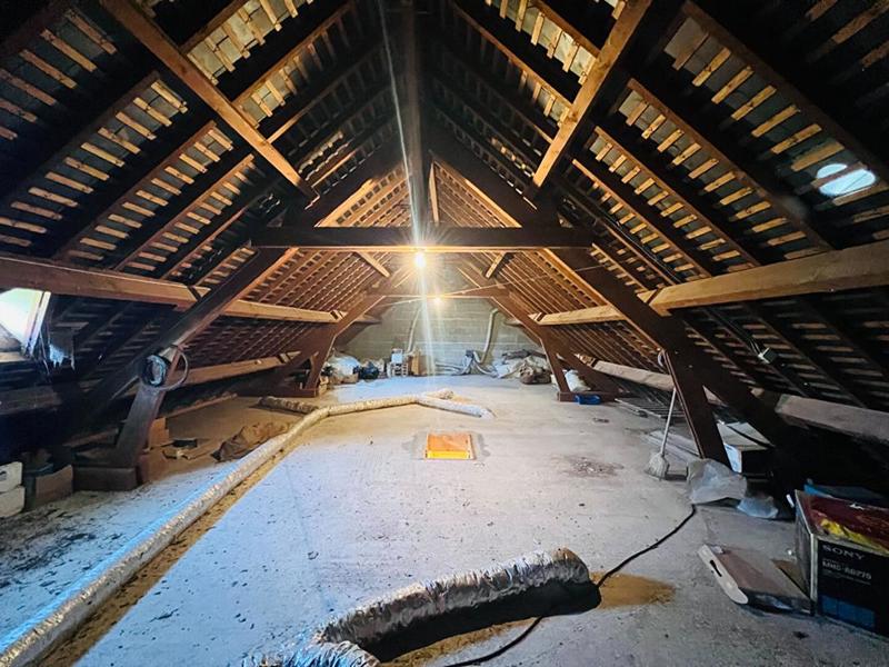 Maison - 93 m² - 6 pièces