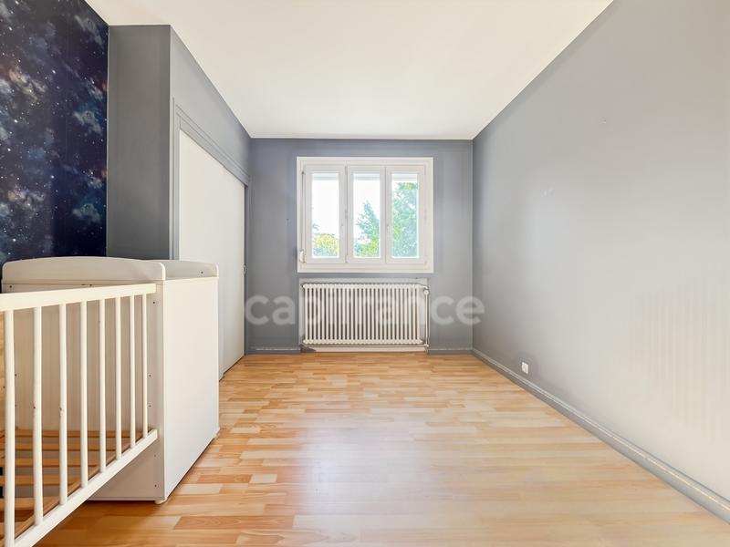 Maison - 190 m² - 7 pièces