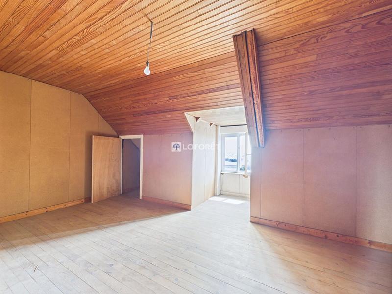 Maison - 135 m² - 8 pièces