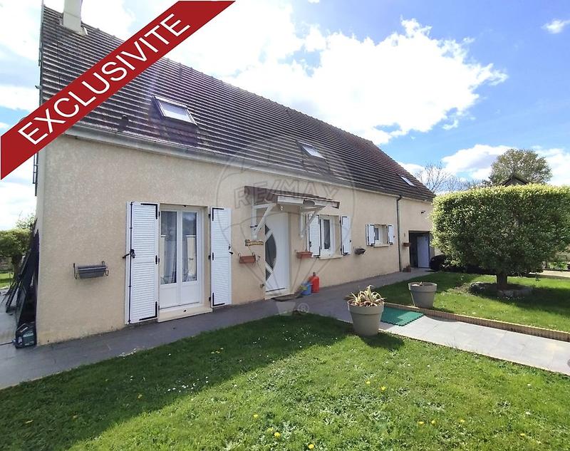 Maison - 165 m² - 8 pièces
