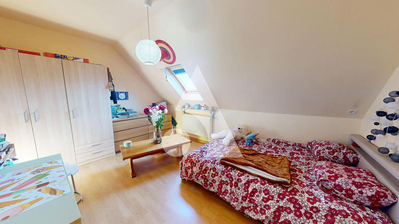 Maison - 140 m² - 7 pièces