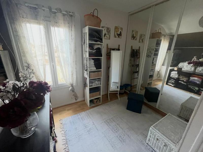 Maison - 96 m² - 5 pièces