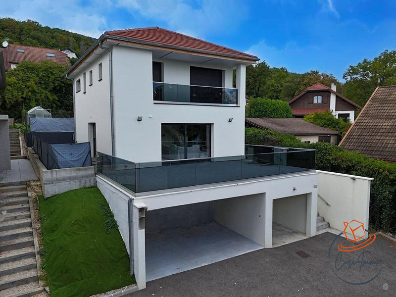 Maison - 115 m² - 4 pièces