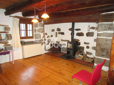 Maison - 180 m² - 8 pièces