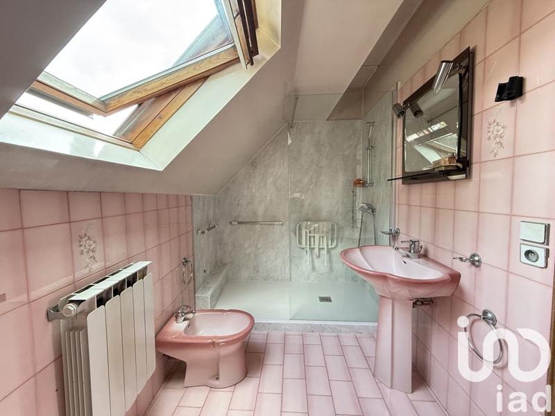 Maison - 103 m² - 5 pièces