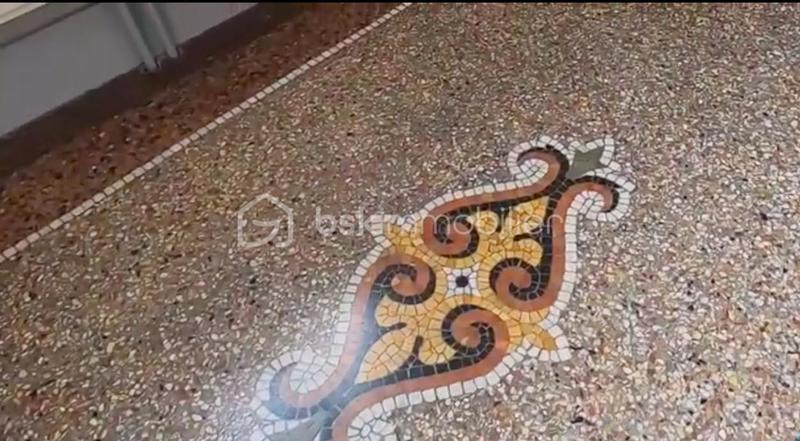 Demeure - 283 m² - 10 pièces