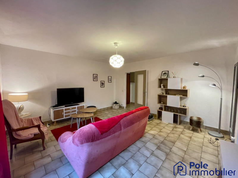 Appartement - 70 m² - 3 pièces