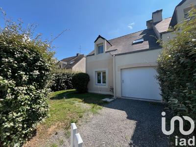 Maison - 81 m² - 5 pièces