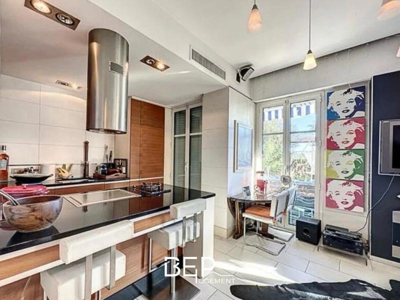 Appartement - 57 m² - 1 pièce