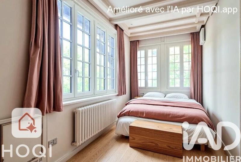 Maison - 180 m² - 8 pièces