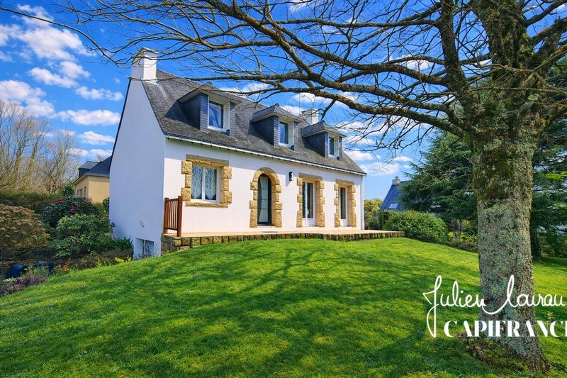 Maison - 107 m² - 6 pièces