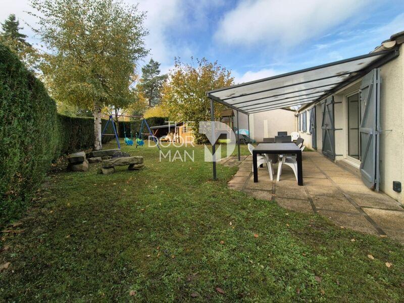 Maison - 89 m² - 5 pièces