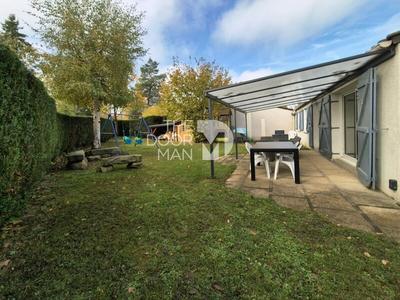 Maison - 89 m² - 5 pièces