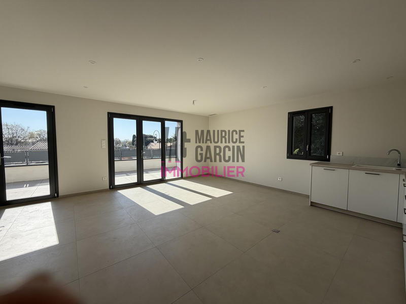 Appartement - 77 m² - 3 pièces