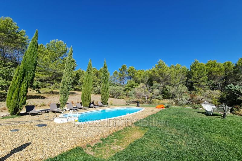 Maison - 170 m² - 5 pièces