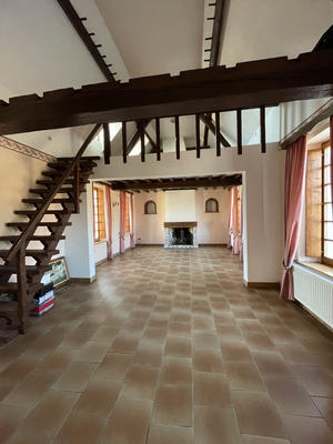 Maison - 143 m² - 7 pièces