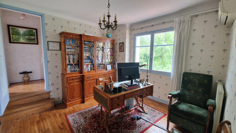 Maison - 146 m² - 8 pièces