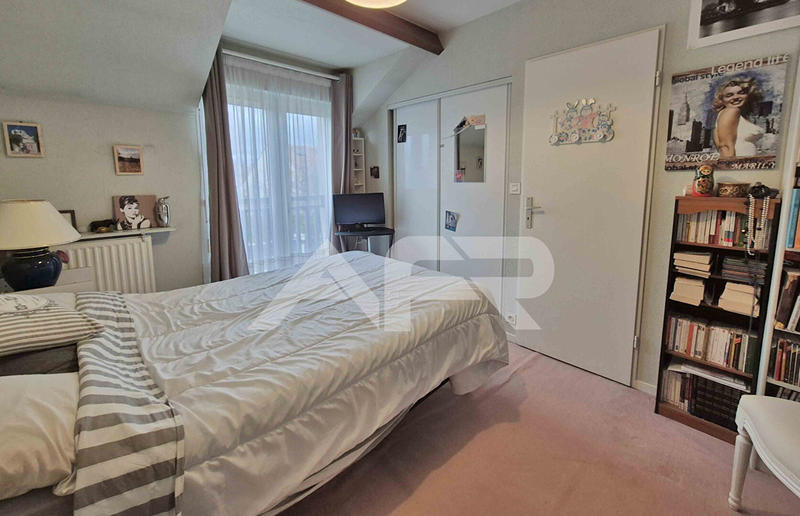 Maison - 143 m² - 6 pièces