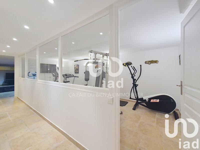 Maison - 280 m² - 7 pièces