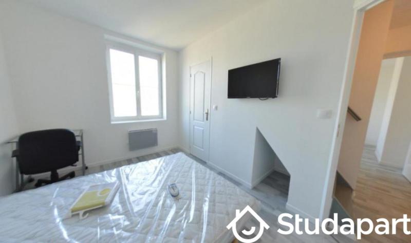 Chambre - 14 m² - 1 pièce