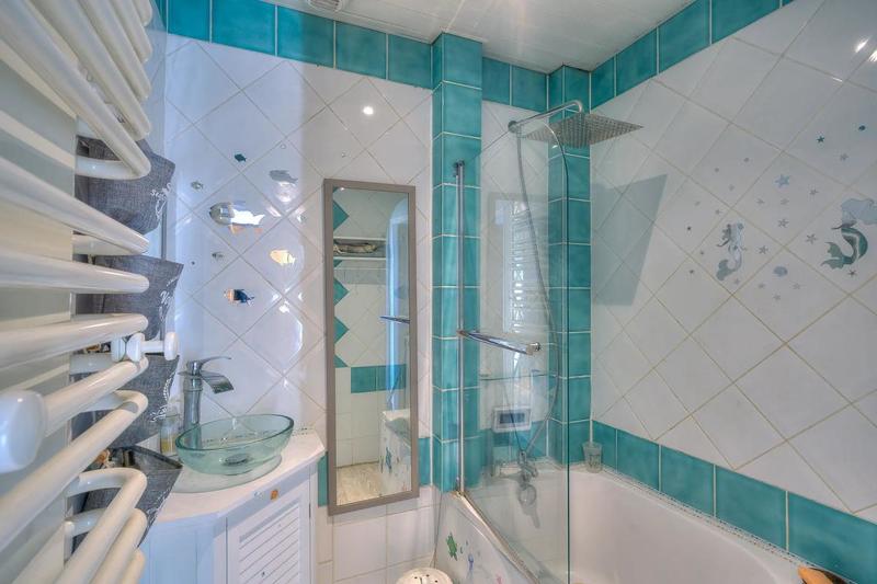 Maison - 85 m² - 5 pièces