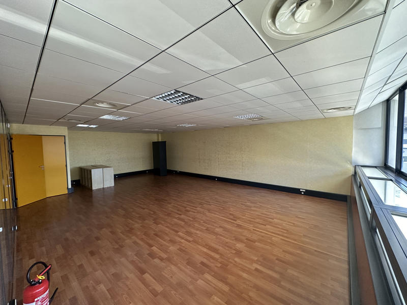 Local commercial - 150 m²