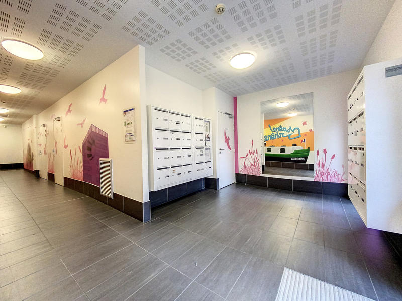 Appartement - 84 m² - 3 pièces