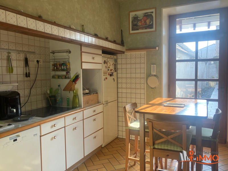 Maison - 187 m² - 8 pièces