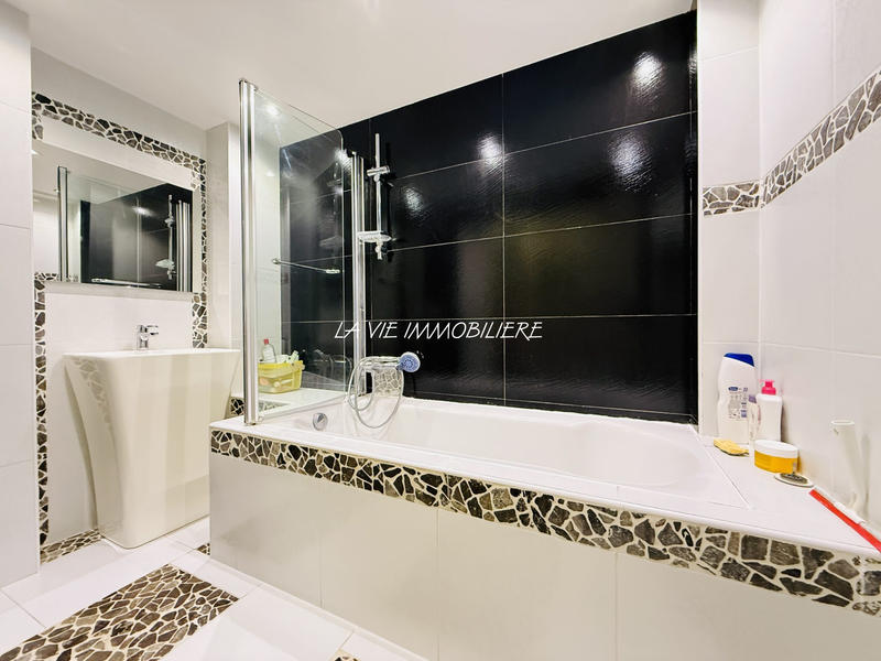 Appartement - 73 m² - 3 pièces