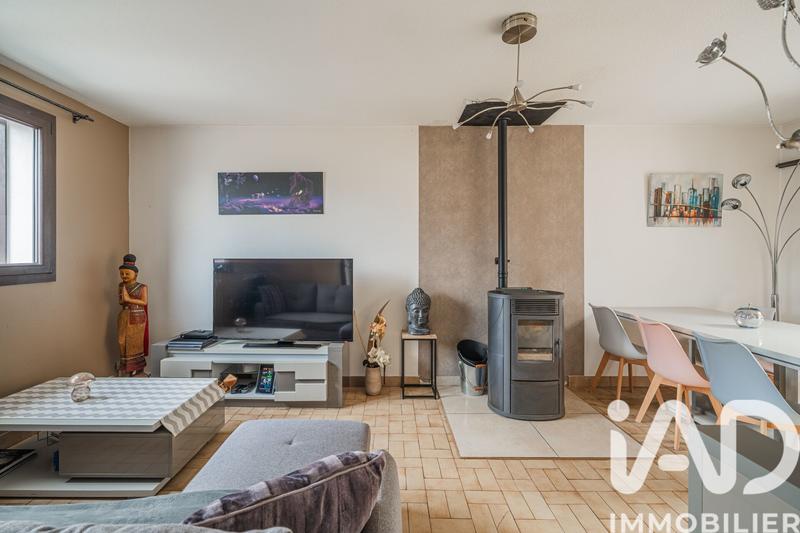 Maison - 104 m² - 5 pièces