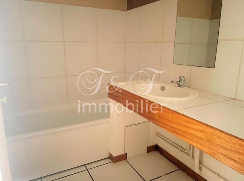 Studio - 57 m² - 1 pièce