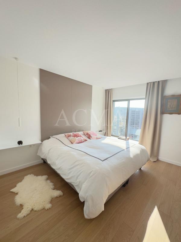 Appartement - 106 m² - 4 pièces