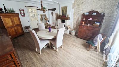 Maison - 186 m² - 7 pièces