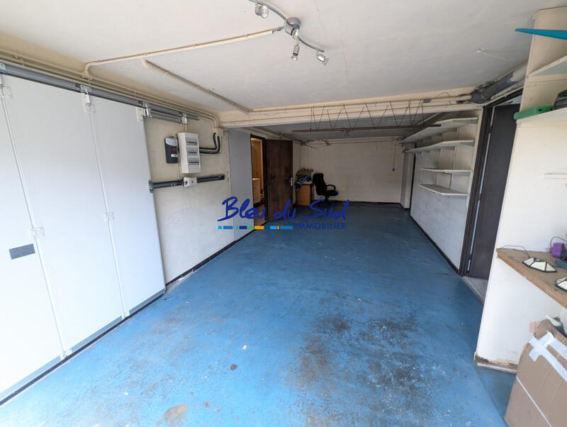 Maison traditionnelle - 161 m² - 6 pièces