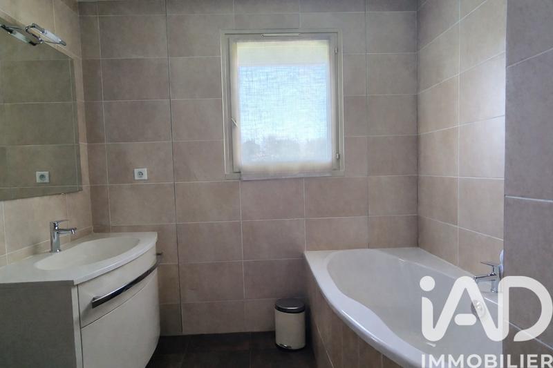 Maison - 160 m² - 8 pièces