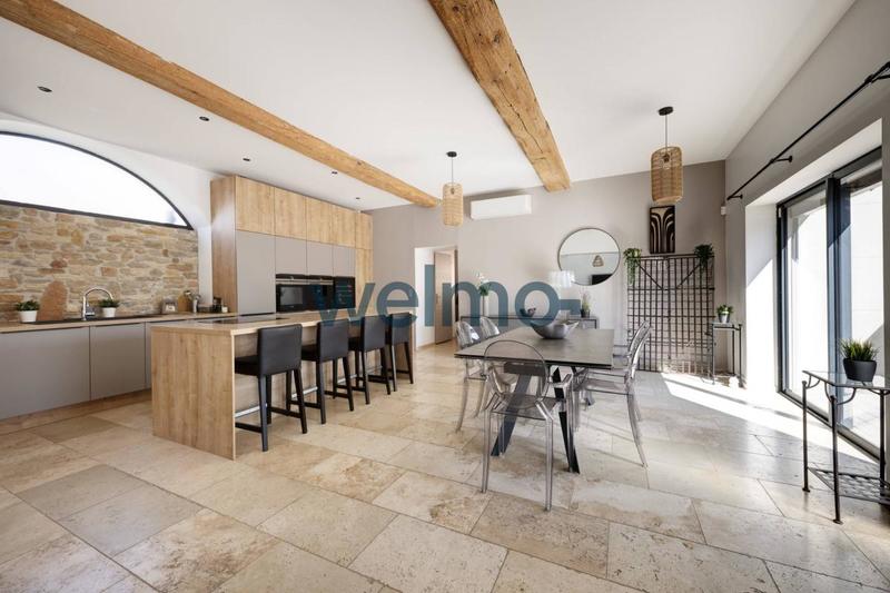 Maison - 175 m² - 8 pièces