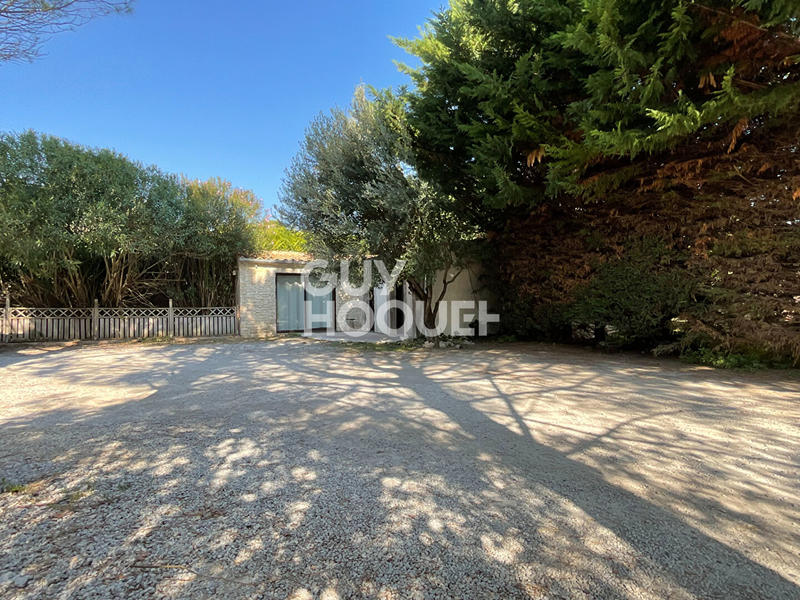 Villa - 235 m² - 6 pièces