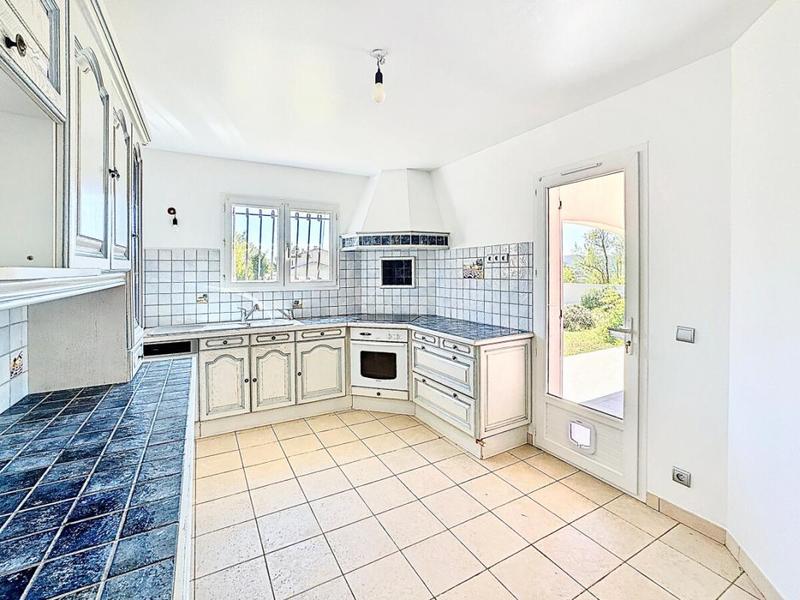 Maison - 160 m² - 5 pièces