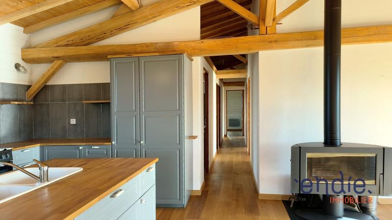 Maison - 134 m² - 5 pièces