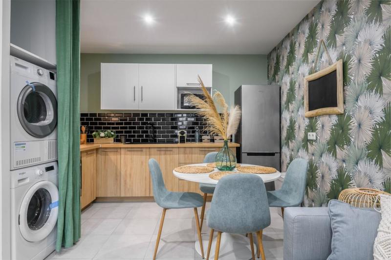 Remise - 73 m² - 5 pièces