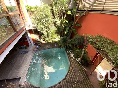 Appartement - 220 m² - 6 pièces